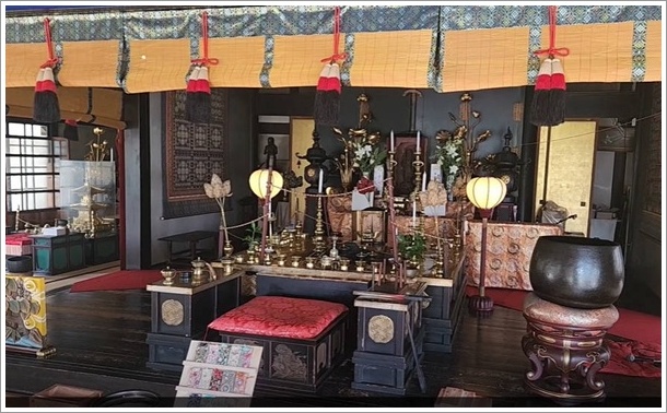 �{������