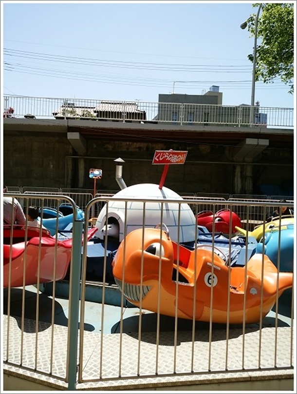 るなぱあく(くじらのなみのり)