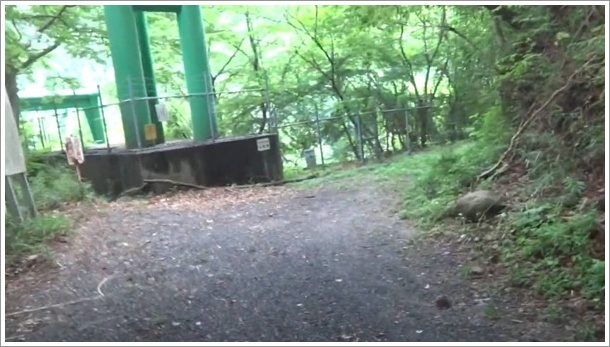 城下トンネル旧道