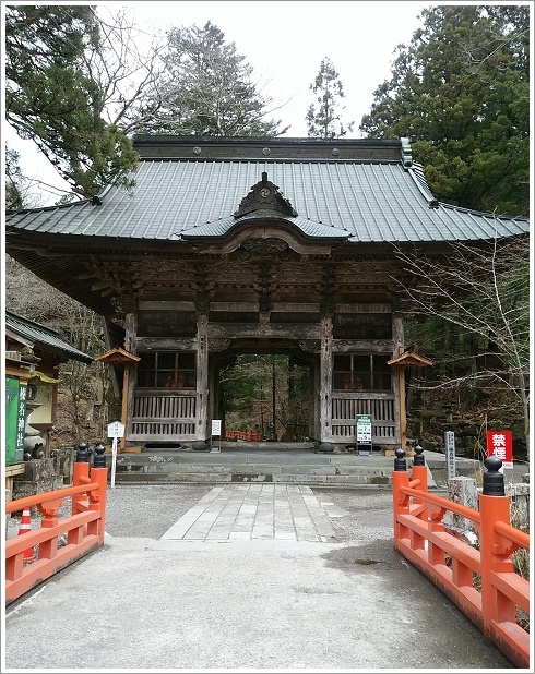 榛名神社入口には売店があります
