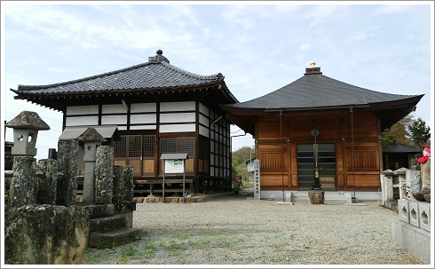 県指定史跡の法華経供養遺跡
