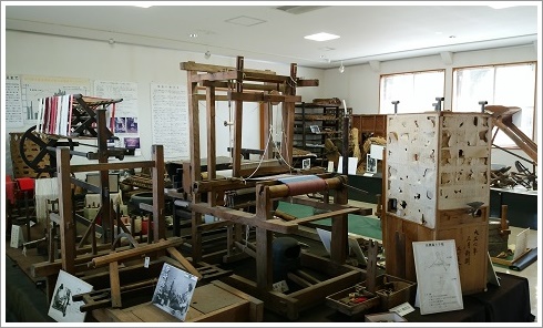 粕川町歴史民俗資料館内部