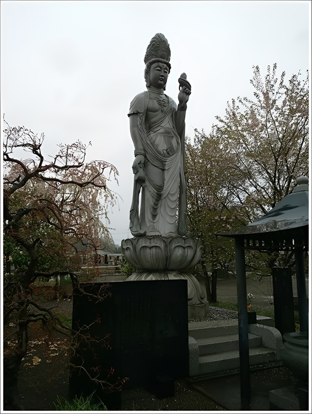 徳昌寺聖観音像