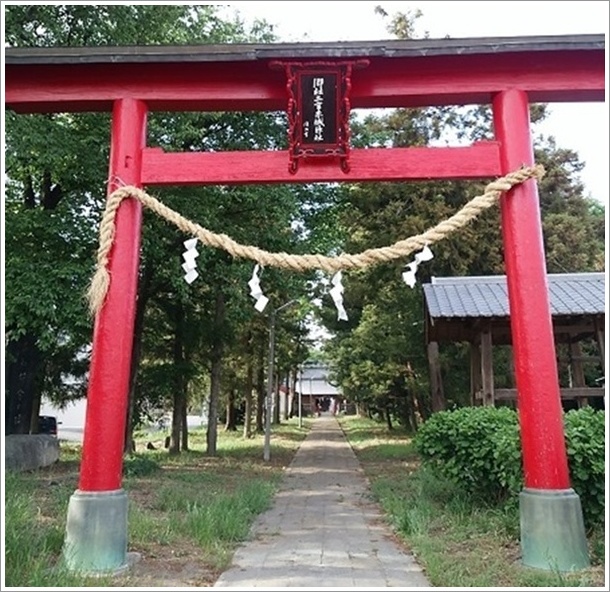 二宮赤城神社の鳥居