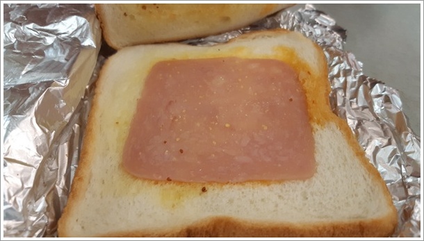 �g�[�X�g�T���h�i�V�����g�����̋@�j