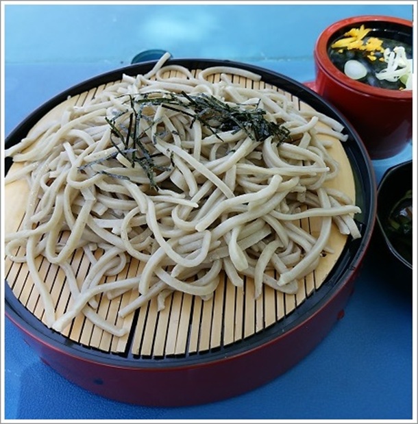 �U������700�~�i���������������̗��j