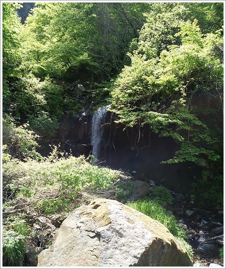 おんべ氷橋から船尾滝方面の撮影