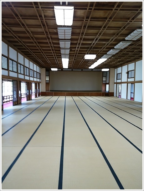 臨江閣別館二階大広間